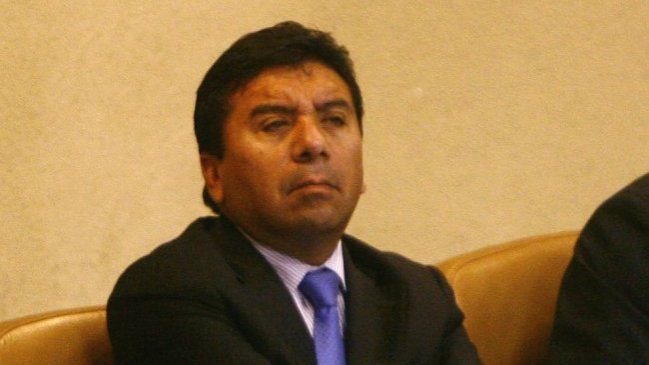 Pedro Velásquez comparece ante la Comisión de Ética de la Cámara Baja