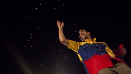 El multitudinario cierre de campaña de Capriles en Venezuela