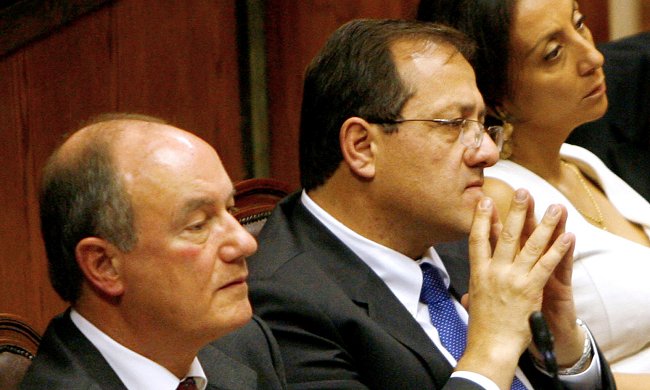 Acusación a Beyer: Gestiones oficialistas apuntan a la DC