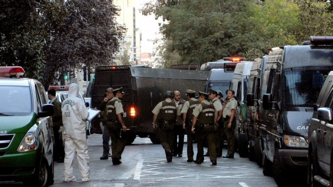 Hombre está grave tras asalto que originó operativo policial en Santiago