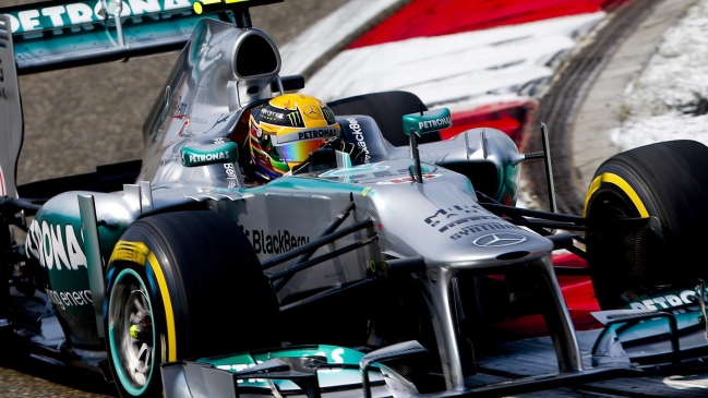 El británico Lewis Hamilton logró la pole position en el GP de China