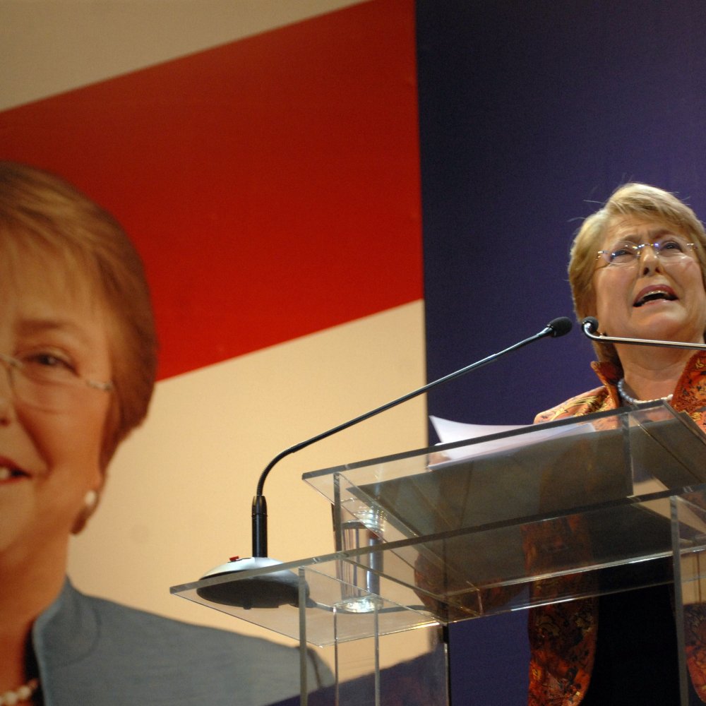 Combate a la desigualdad y nueva Constitución marcaron discurso de Bachelet
