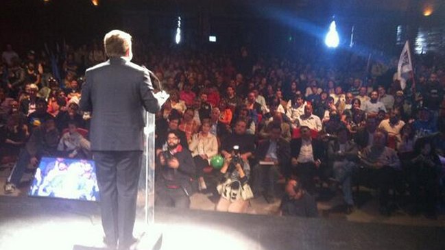 La DC proclama a Claudio Orrego como candidato presidencial