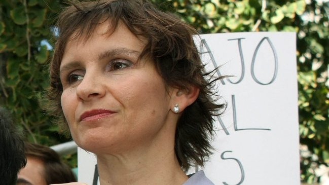 Carolina Tohá y recetario: Nos debe chocar como chilenos