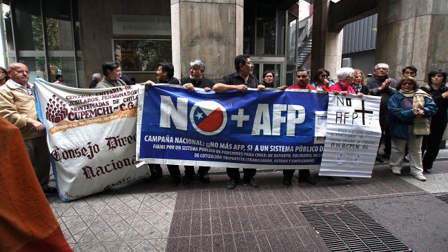 Superintendencia y AFP evalúan mejoras en pensiones