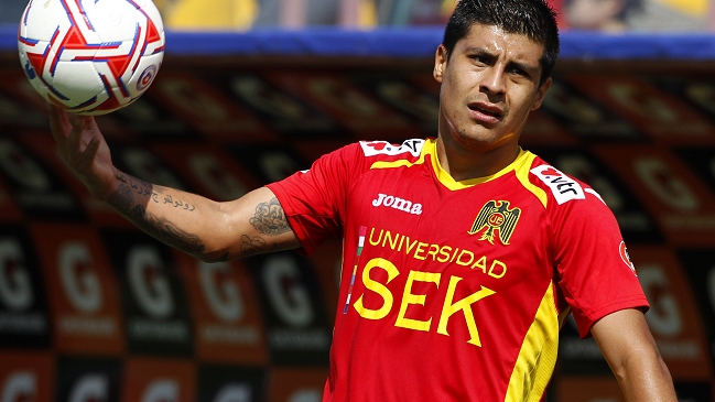 U. Española enfrenta un crucial desafío para mantenerse como líder ante La Calera