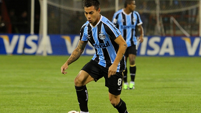 Gremio cederá a Eduardo Vargas para amistoso entre Chile y Brasil