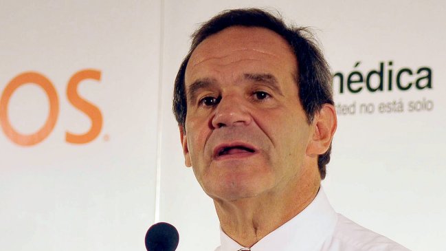 Allamand: Bachelet fue cómplice de la destitución de Beyer