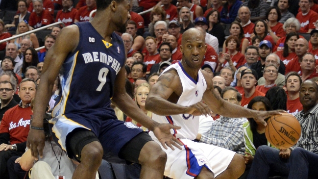 Los Clippers aumentaron su ventaja ante Memphis en el Oeste
