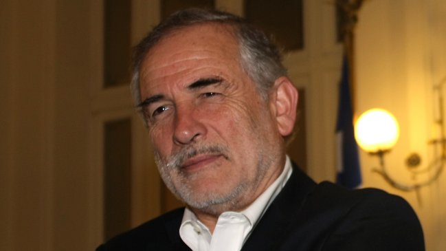 Carlos Montes: Beyer ridiculizó el informe del lucro