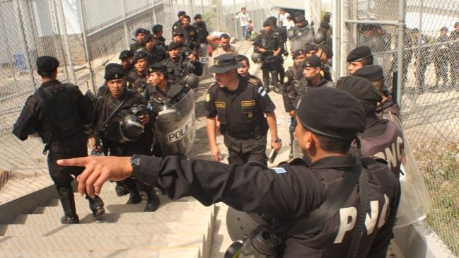 Cinco policías guatemaltecos fueron detenidos por secuestro