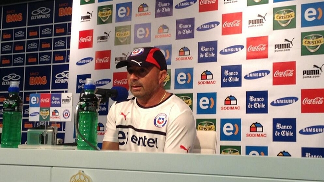 Jorge Sampaoli descartó sanción a Charles Aránguiz