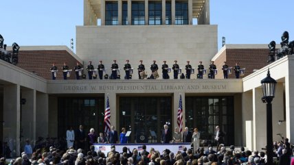   Biblioteca de Bush reúne a ex presidentes de EE.UU. 