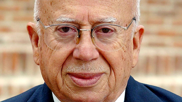 Casa de Gonzalo Rojas se convierte en Centro Cultural