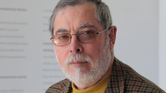 Experto y Censo 2012: 