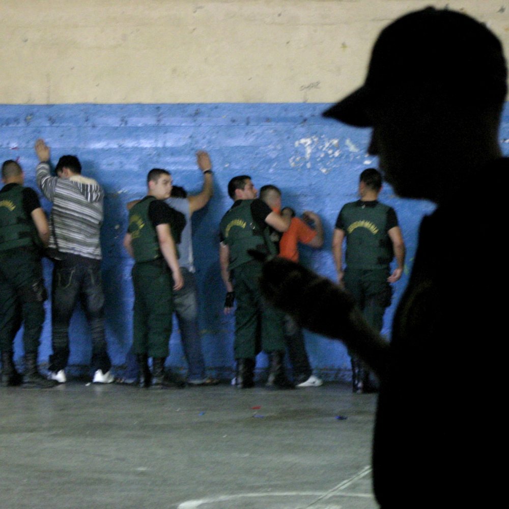 Gendarmería explicó las medidas que redujeron el hacinamiento carcelario