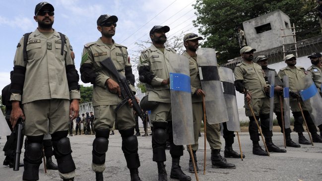 Once muertos dejó atentado durante encuentro político en Pakistán