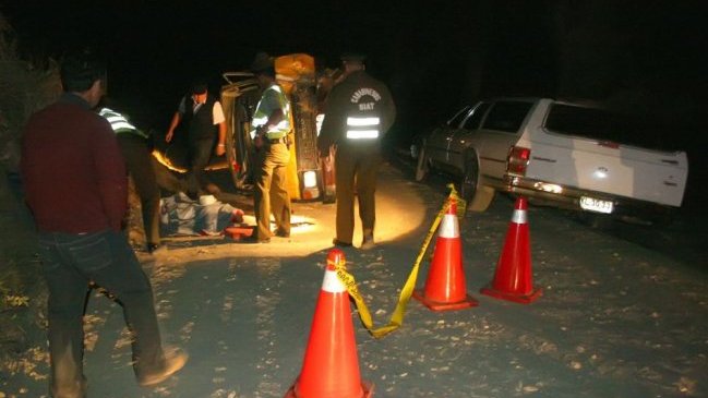 Conductor falleció tras volcamiento e incendio de su vehículo