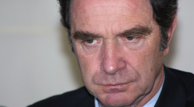 Larraín: Hay que reevaluar si la continuidad de nuestra candidatura es con Laurence