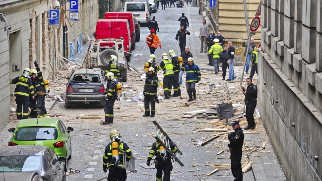 Explosión en el centro de Praga deja al menos 40 heridos