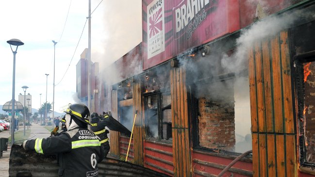 Incendio destruyó discoteque de la Región de Coquimbo