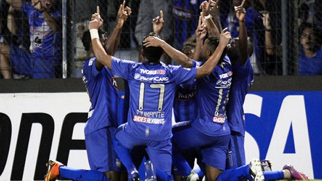 Emelec derrotó en la agonía a Fluminense por la Copa Libertadores