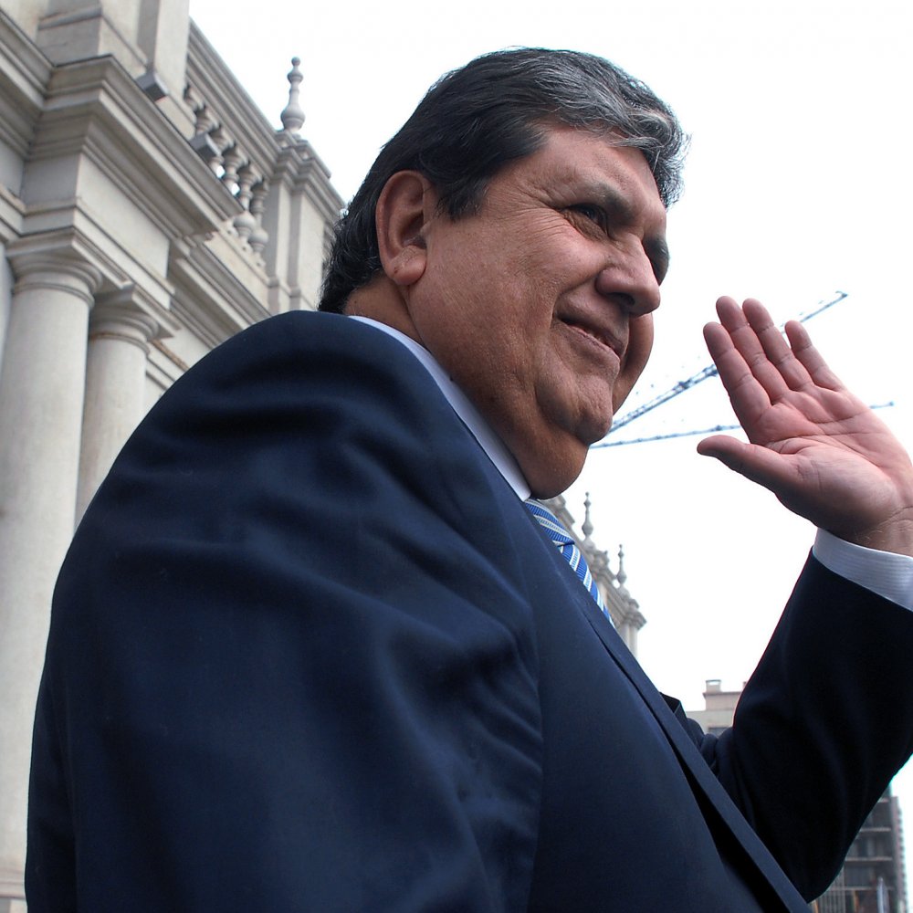 Fiscalía levantó secreto bancario de Alan García para indagar presunto enriquecimiento