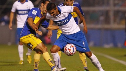 Universidad Católica superó a Everton y alcanzó la punta