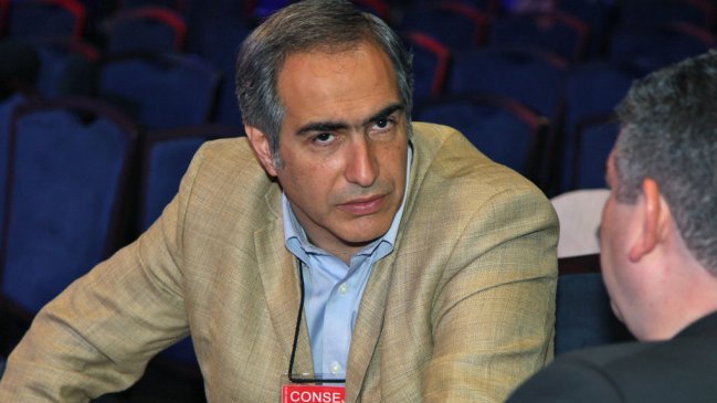 Francisco Chahuán: Es importante acercar las decisiones a los ciudadanos