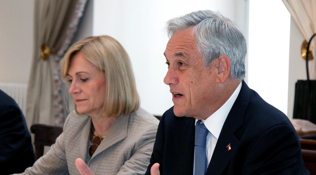 Gobierno debate futuro del sueldo mínimo