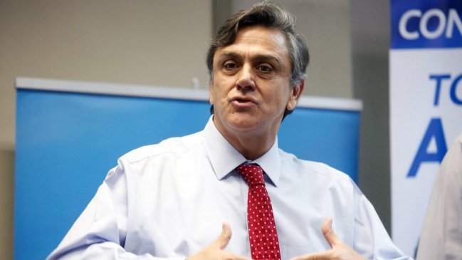 Longueira dará continuidad a programa de Gobierno de Golborne