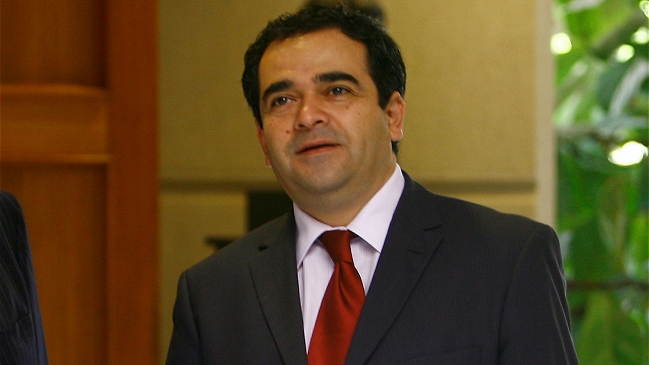 Timonel PPD: No fue lo mejor dejar a Cheyre a cargo del Servel