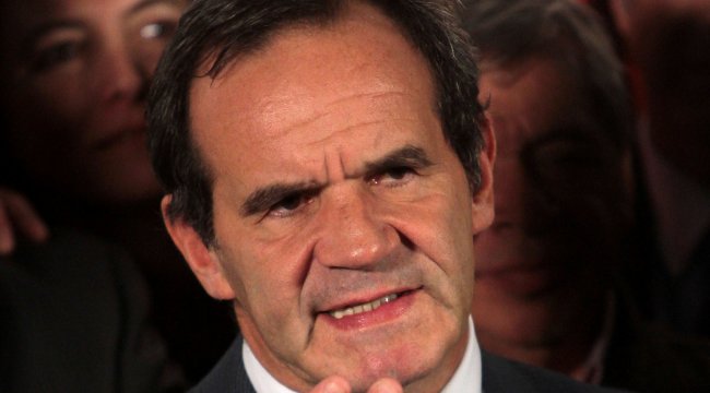 Allamand: Bachelet no hizo nada para frenar abusos de BancoEstado