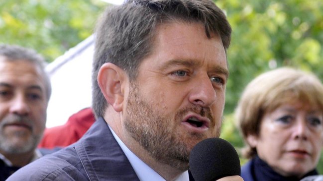 Orrego espera reunirse con Bachelet para definir detalles de primarias