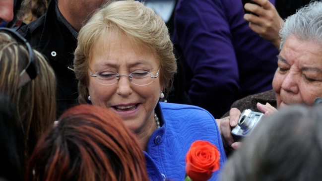 Michelle Bachelet insistió en importancia de realizar primarias