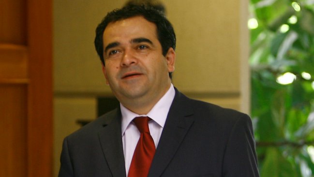 Quintana emplazó al PS por acuerdo para primarias