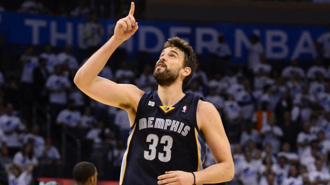 Heat y Grizzlies esperan rival para las finales de conferencia
