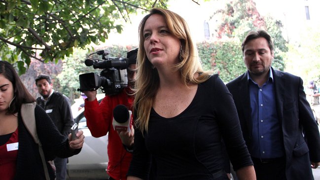 Ena von Baer a Kast: Cuenta conmigo siempre