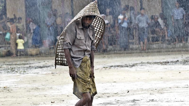 Ciclón en Bangladesh dejó cuatro muertos y un millón de evacuados