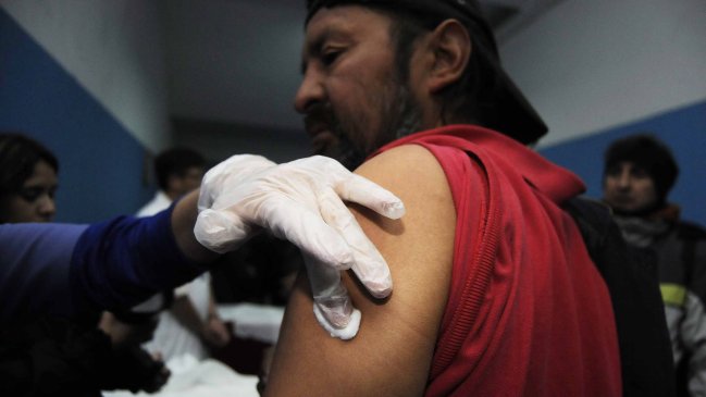 Albergados en Estadio Víctor Jara recibieron control de salud
