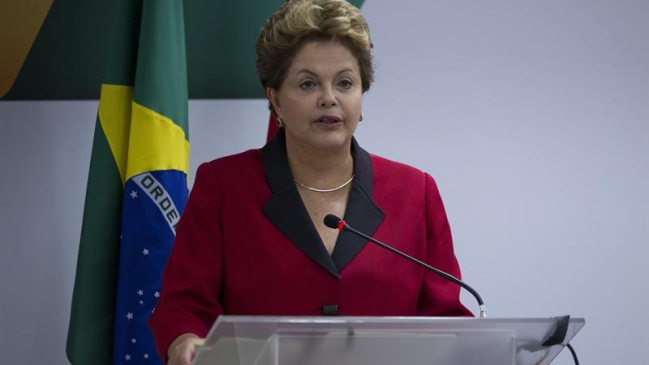 Rousseff pidió investigar origen de rumor que provocó temor financiero