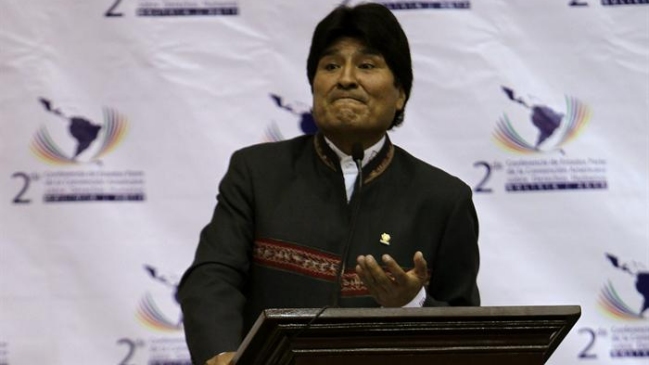 Bolivia promulgó ley que permite a Evo Morales buscar un tercer mandato