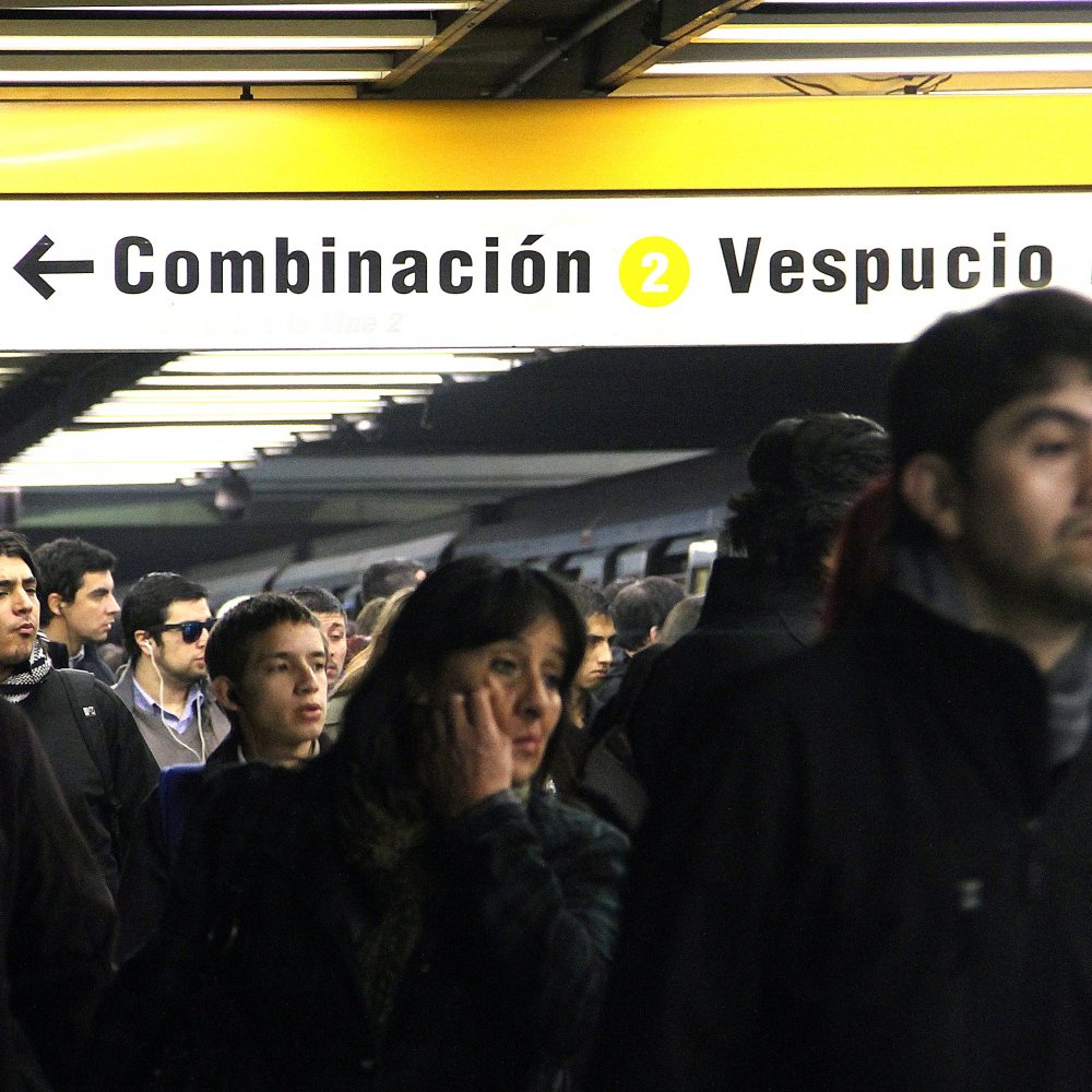 Metro amplía desde este lunes el servicio expreso en las líneas 2 y 5