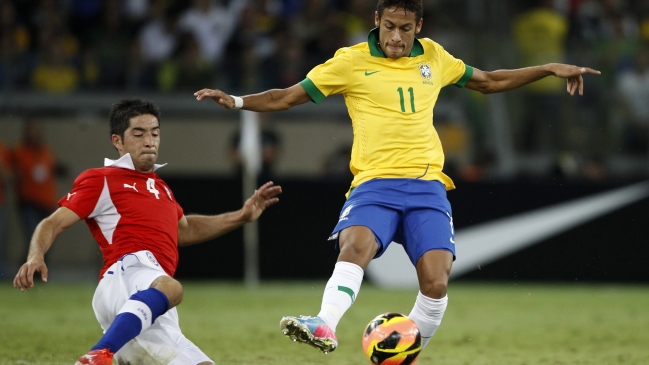 Neymar firmó compromiso para unirse a FC Barcelona en julio