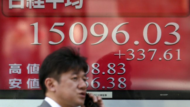 Japón registró en abril un déficit comercial de 6.629 millones de euros