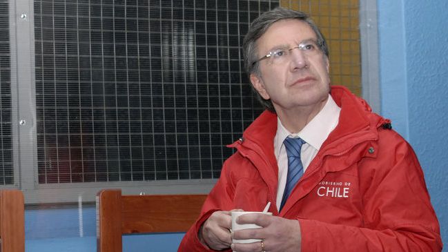 Joaquín Lavín y bono del 