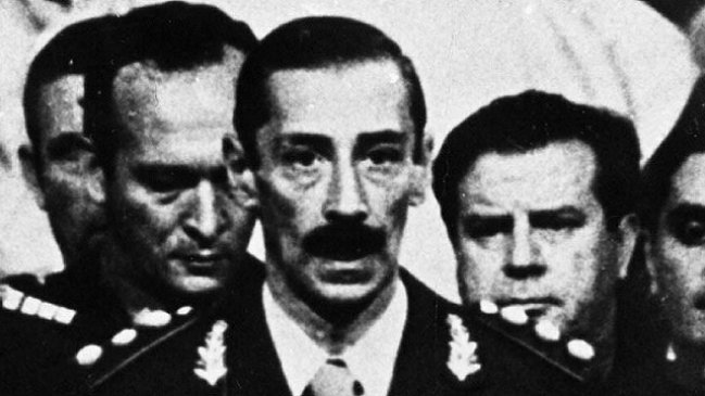 Rechazo ciudadano complica sepultación de Jorge Rafael Videla