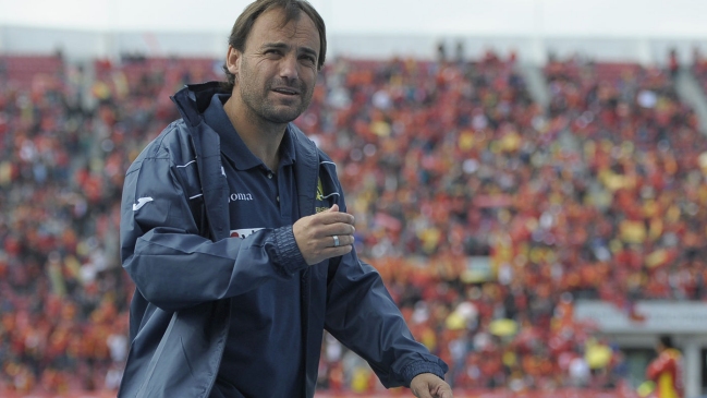 Presidente de U. Española: Confiamos en tener mucho tiempo a Sierra