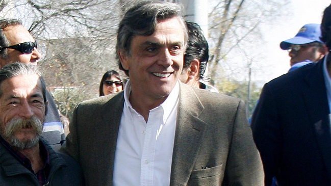 Longueira: No veo ninguna razón para una Asamblea Constituyente