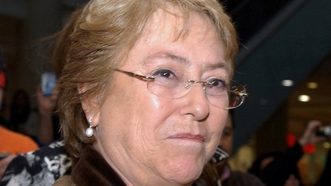 27-F: Mea culpa de la Armada reactivó emplazamientos a Bachelet